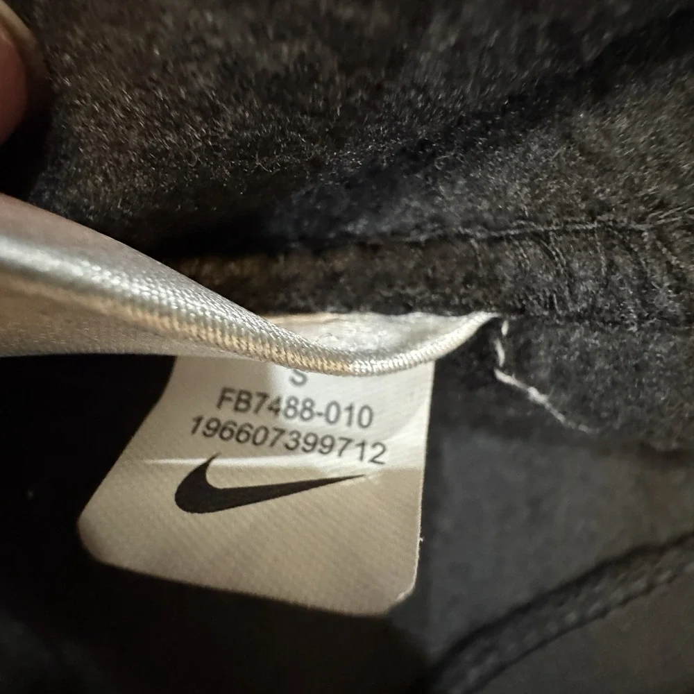 Nike pullover hoodie